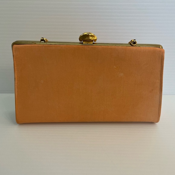 Vintage Peach Purse - Picture 2 of 10
